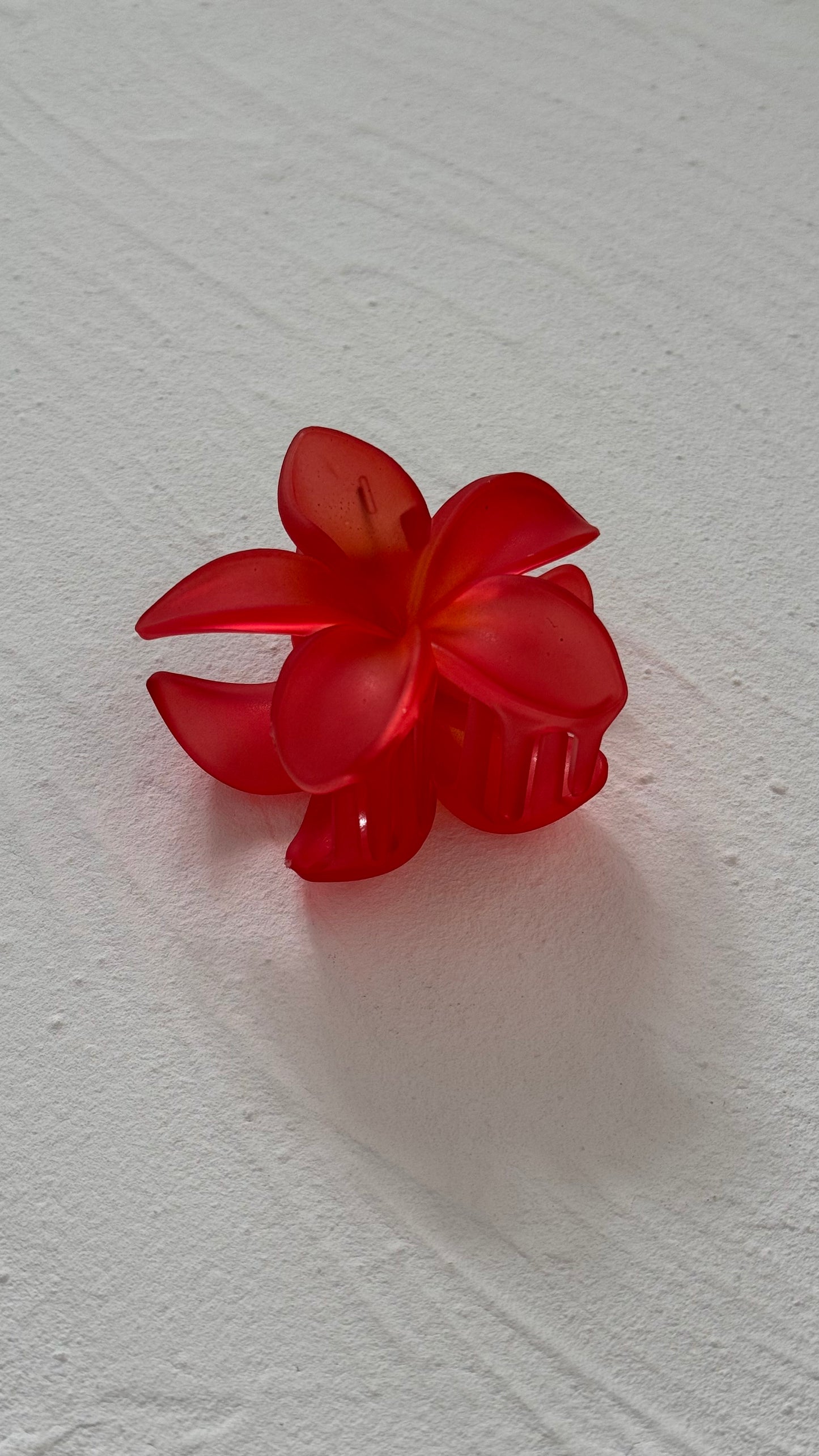 Frangipani Clip Translucent Red