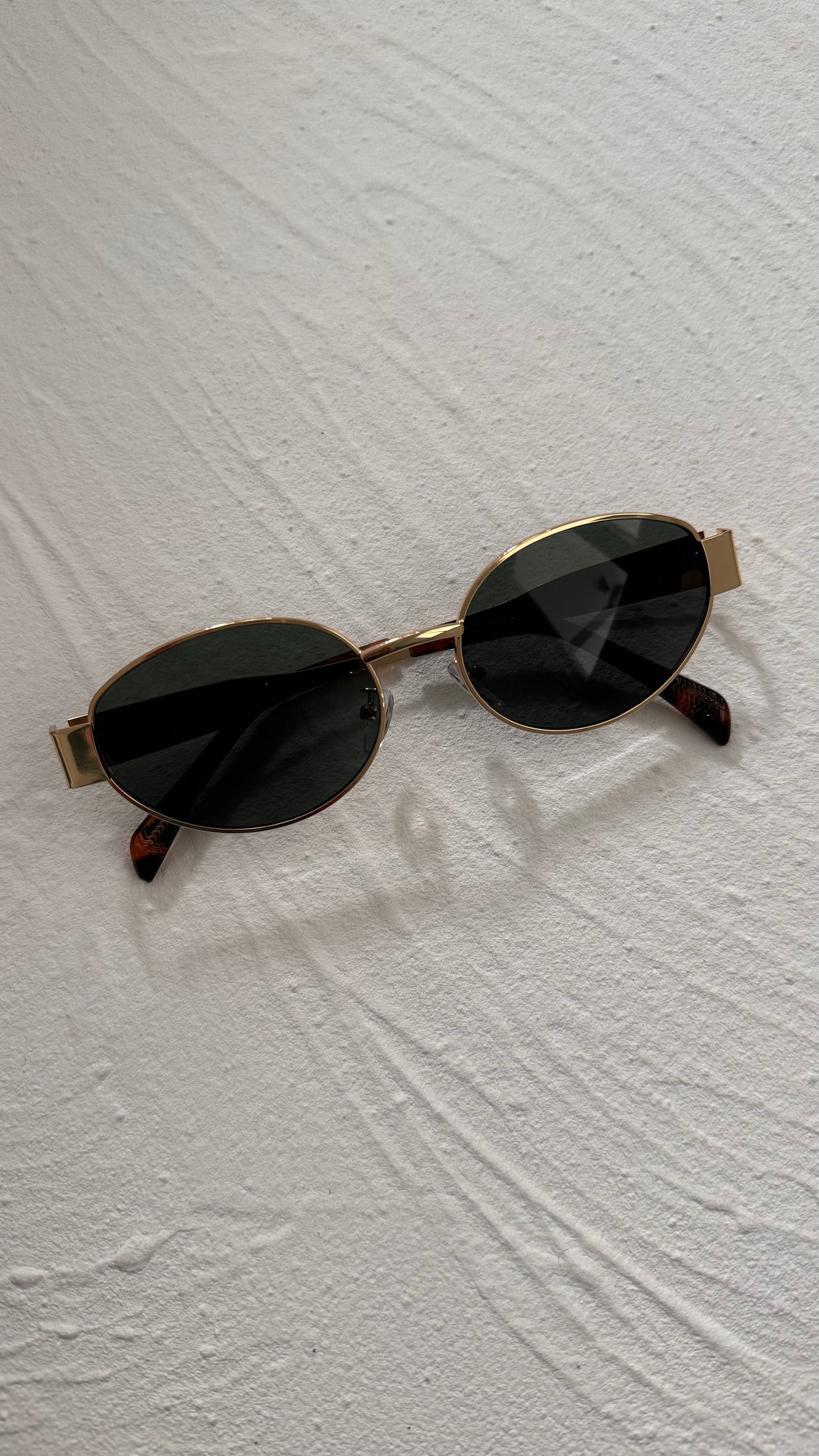 Seaside Sunnies