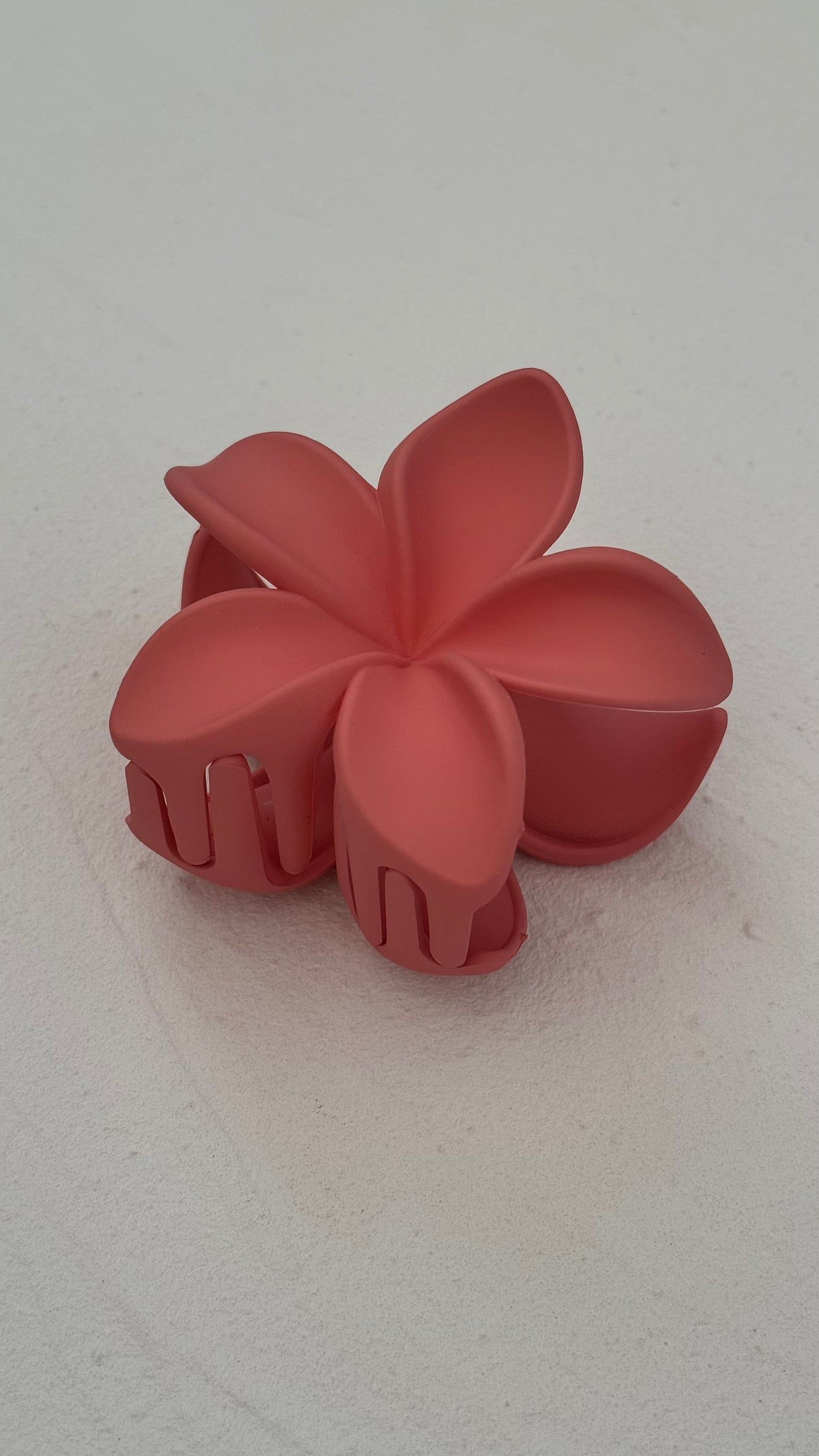 Frangipani Clip Coral