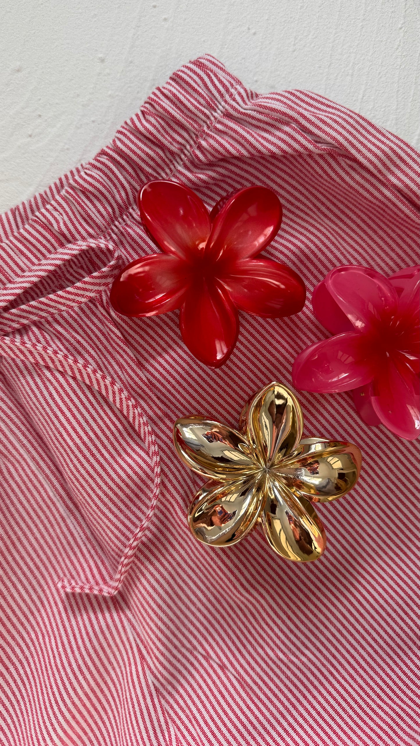 Frangipani Clip Golden