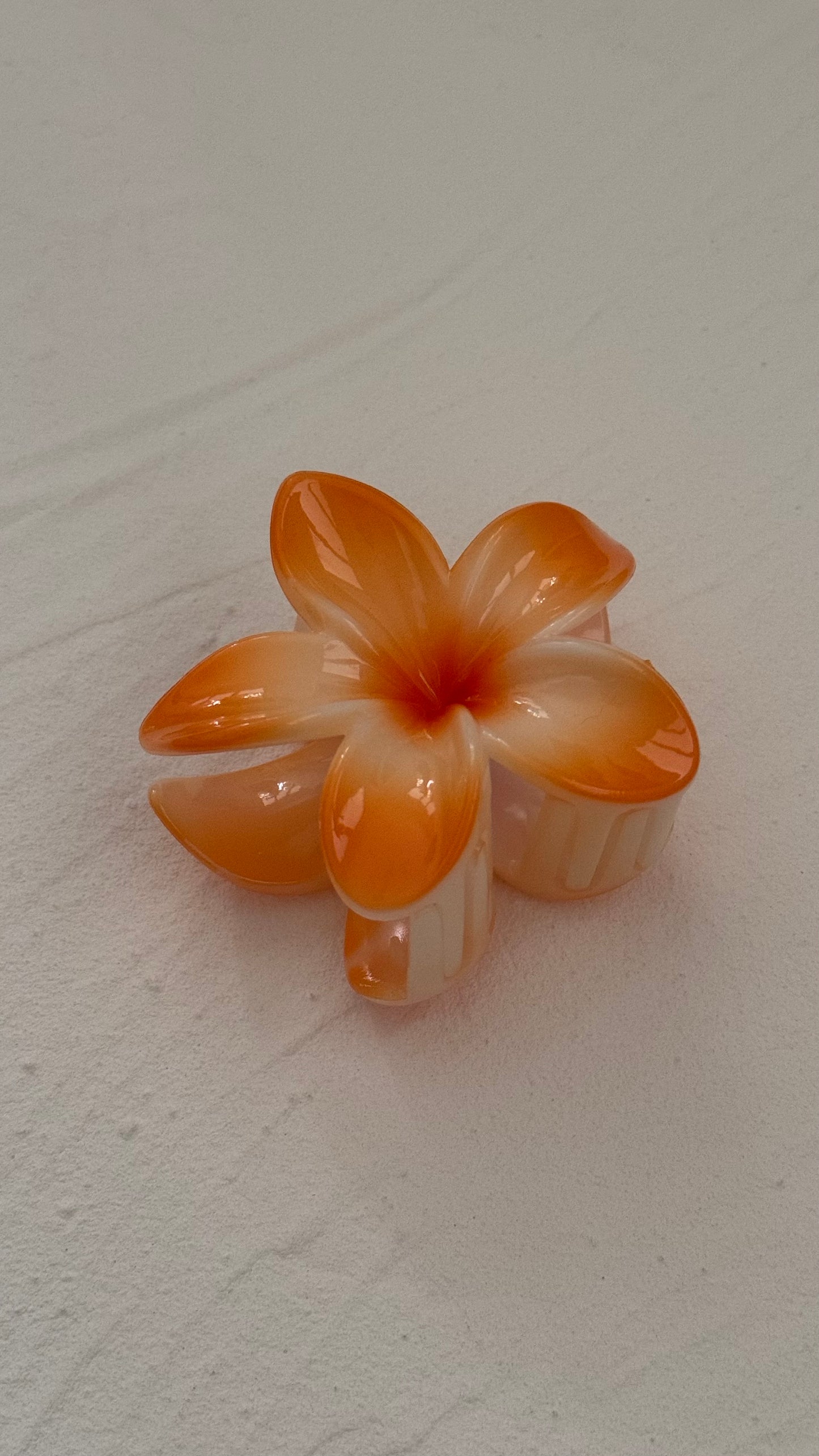 Frangipani Clip Multi Full Orange