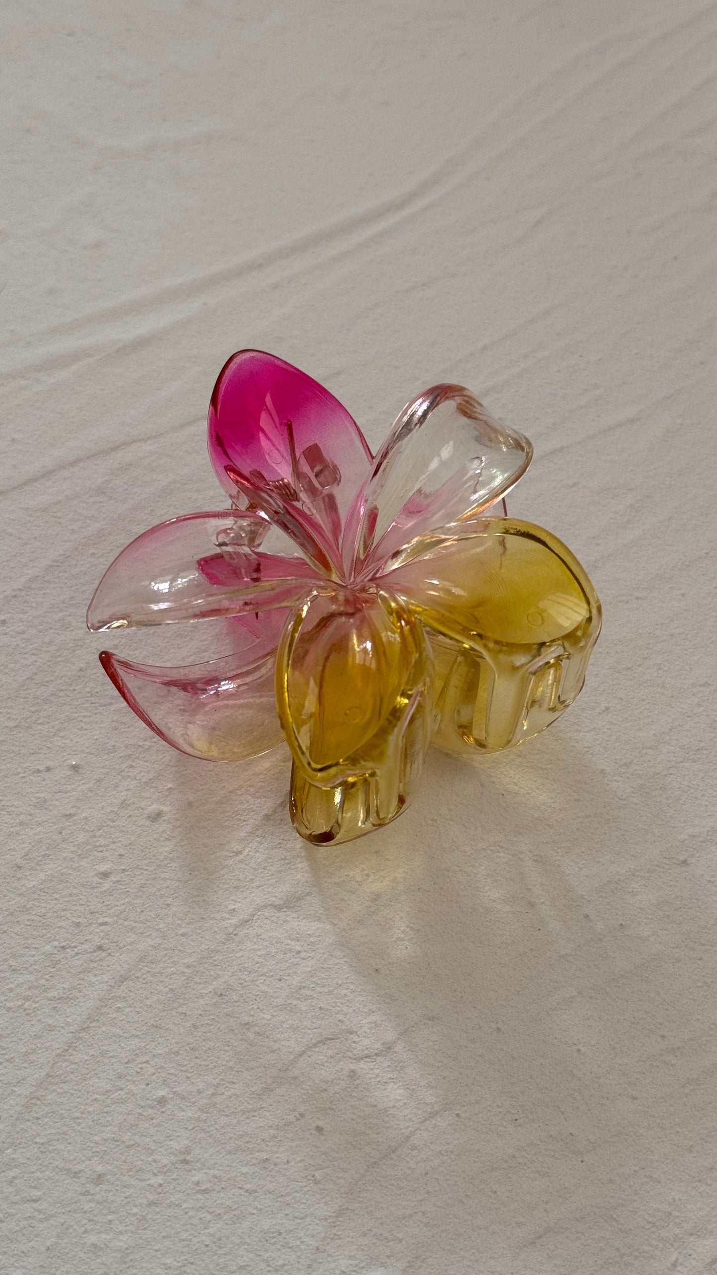 Frangipani Clip Jelly Pink Yellow
