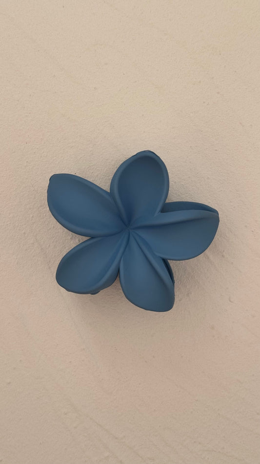 Frangipani Clip Flat Cerulean