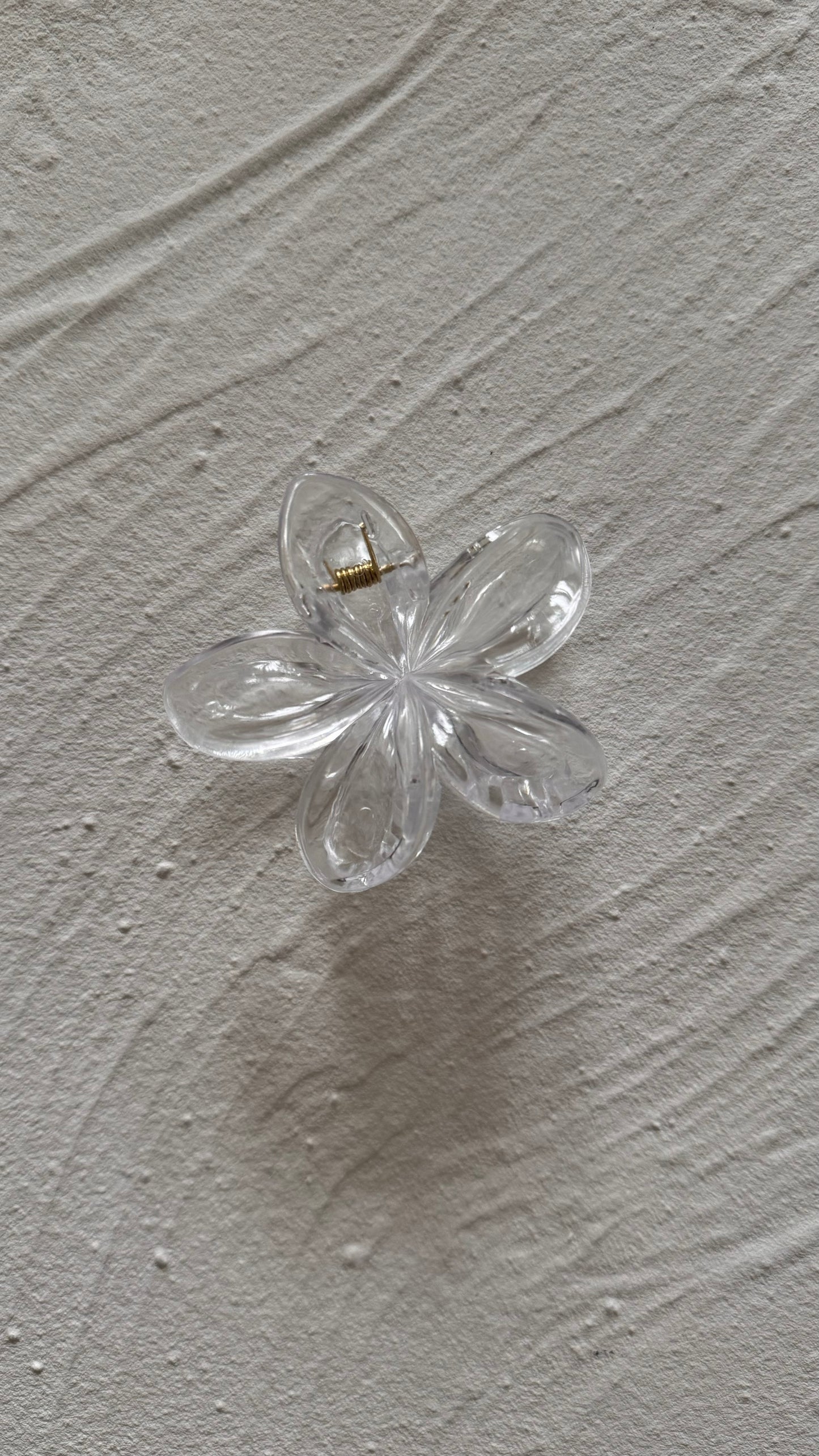 Frangipani Clip Jelly Clear