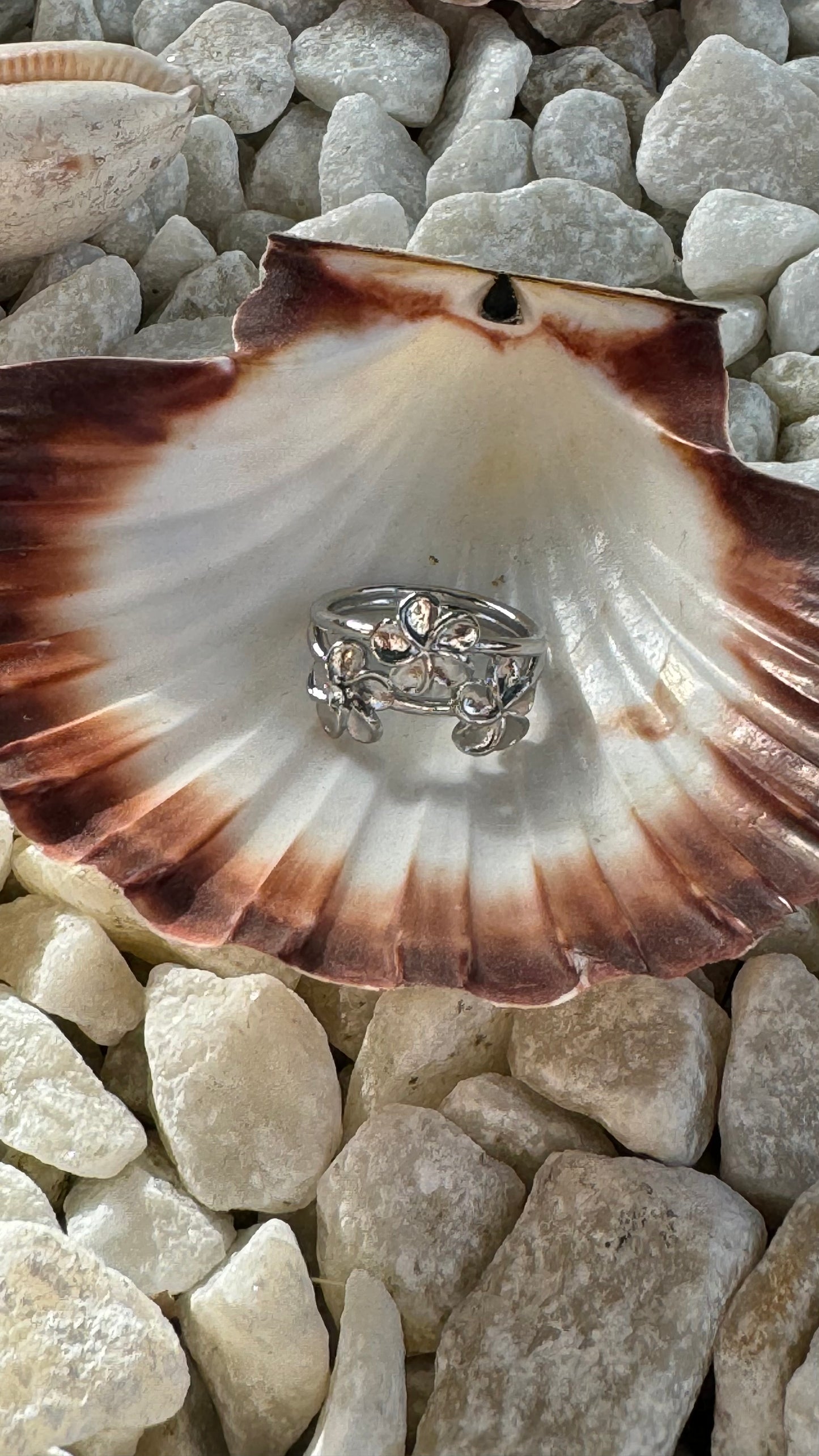 Multi Frangipani Ring