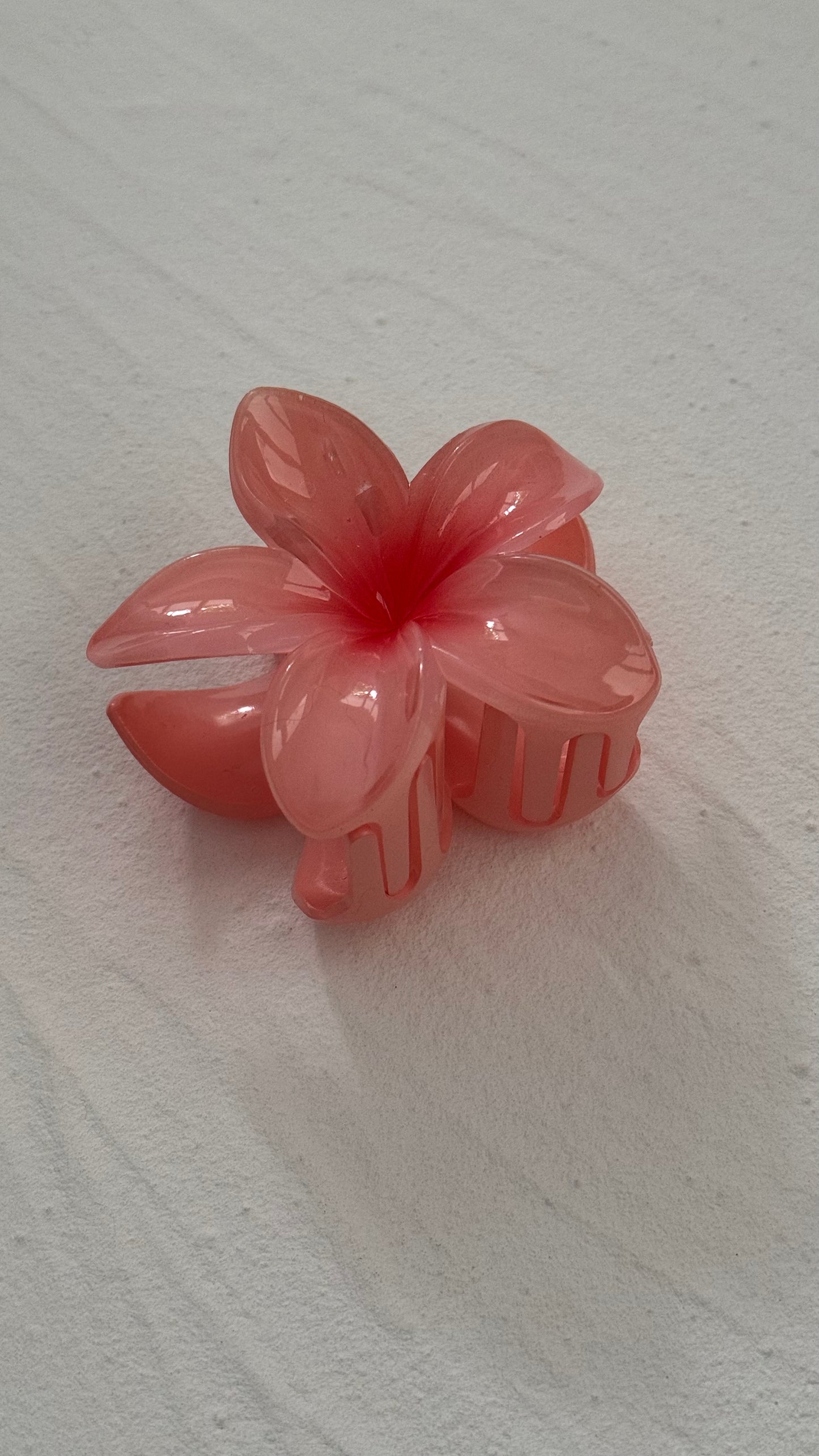 Frangipani Clip Pink Peach