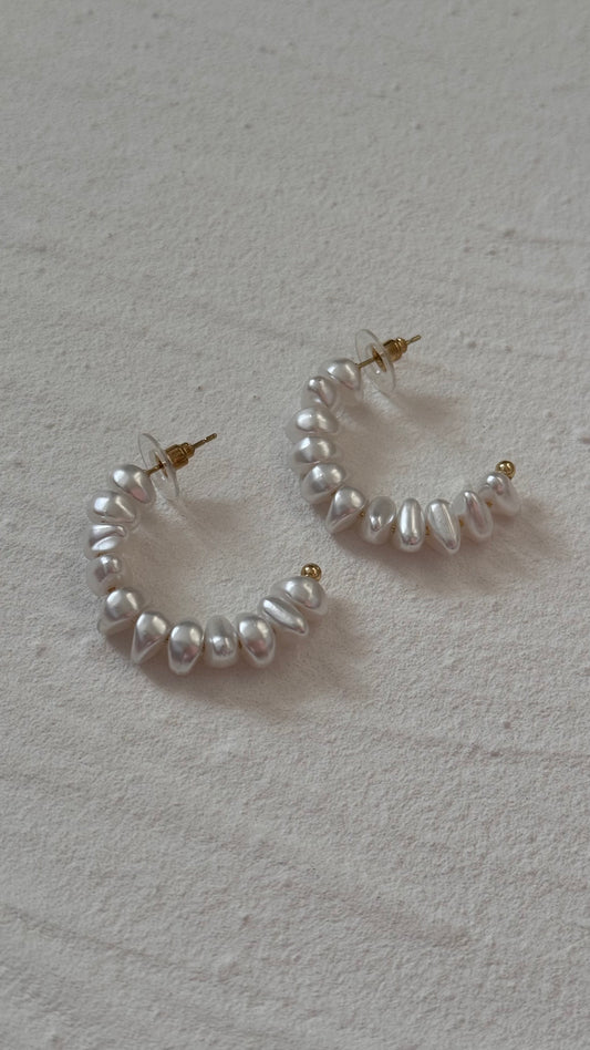 Pearly Hoops