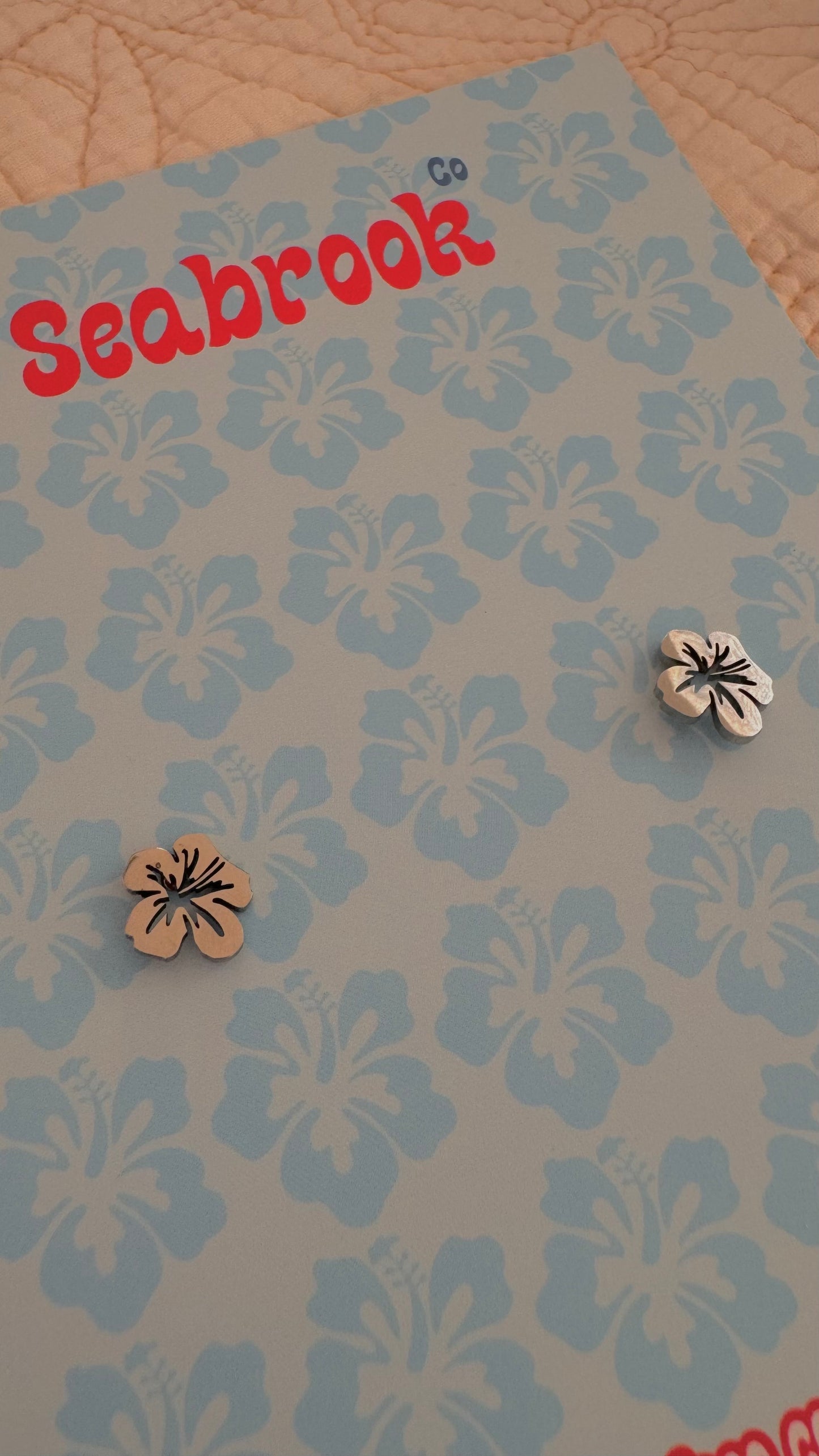 Hibiscus Mini Studs