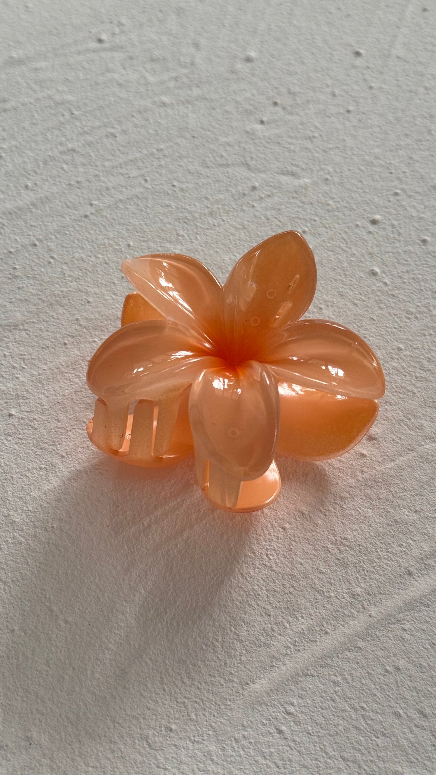 Frangipani Clip Apricot Orange