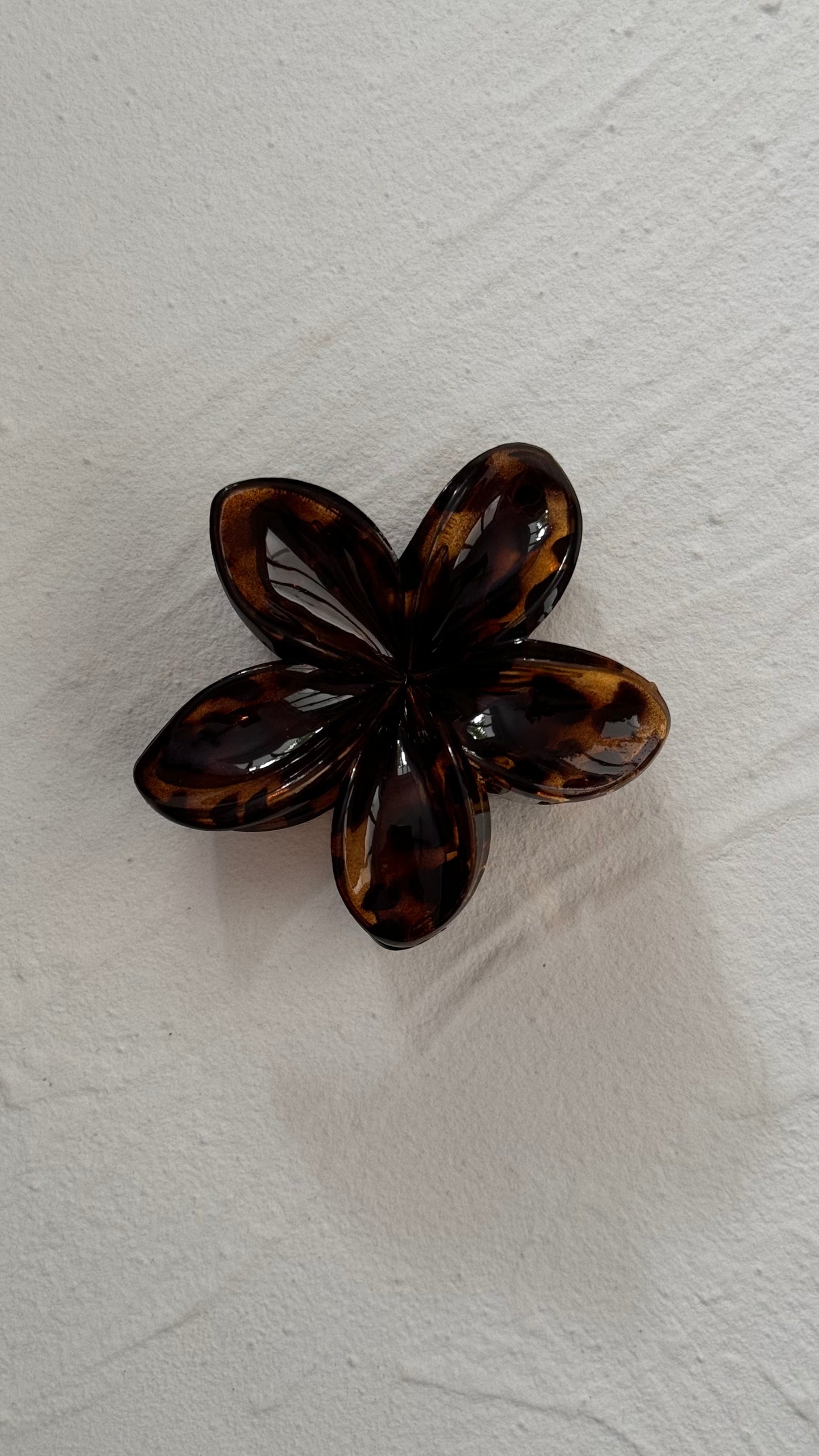 Frangipani Clip Tortoiseshell Brown