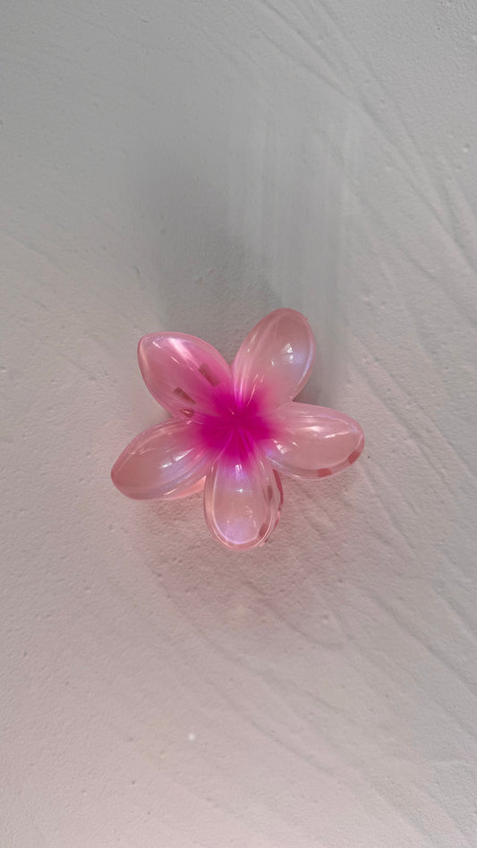 Frangipani Clip Pearl Pink