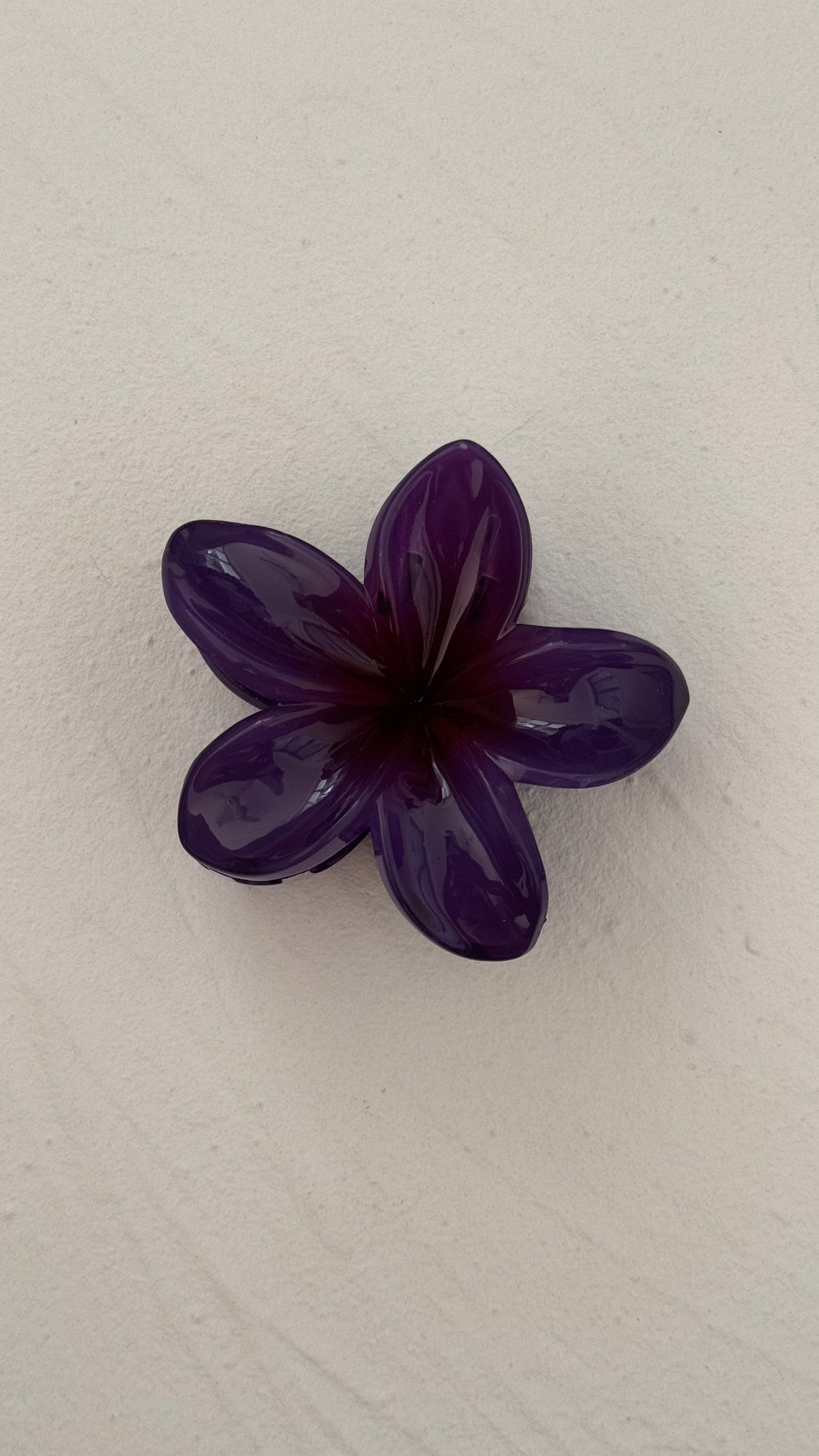 Frangipani Clip Royal Purple
