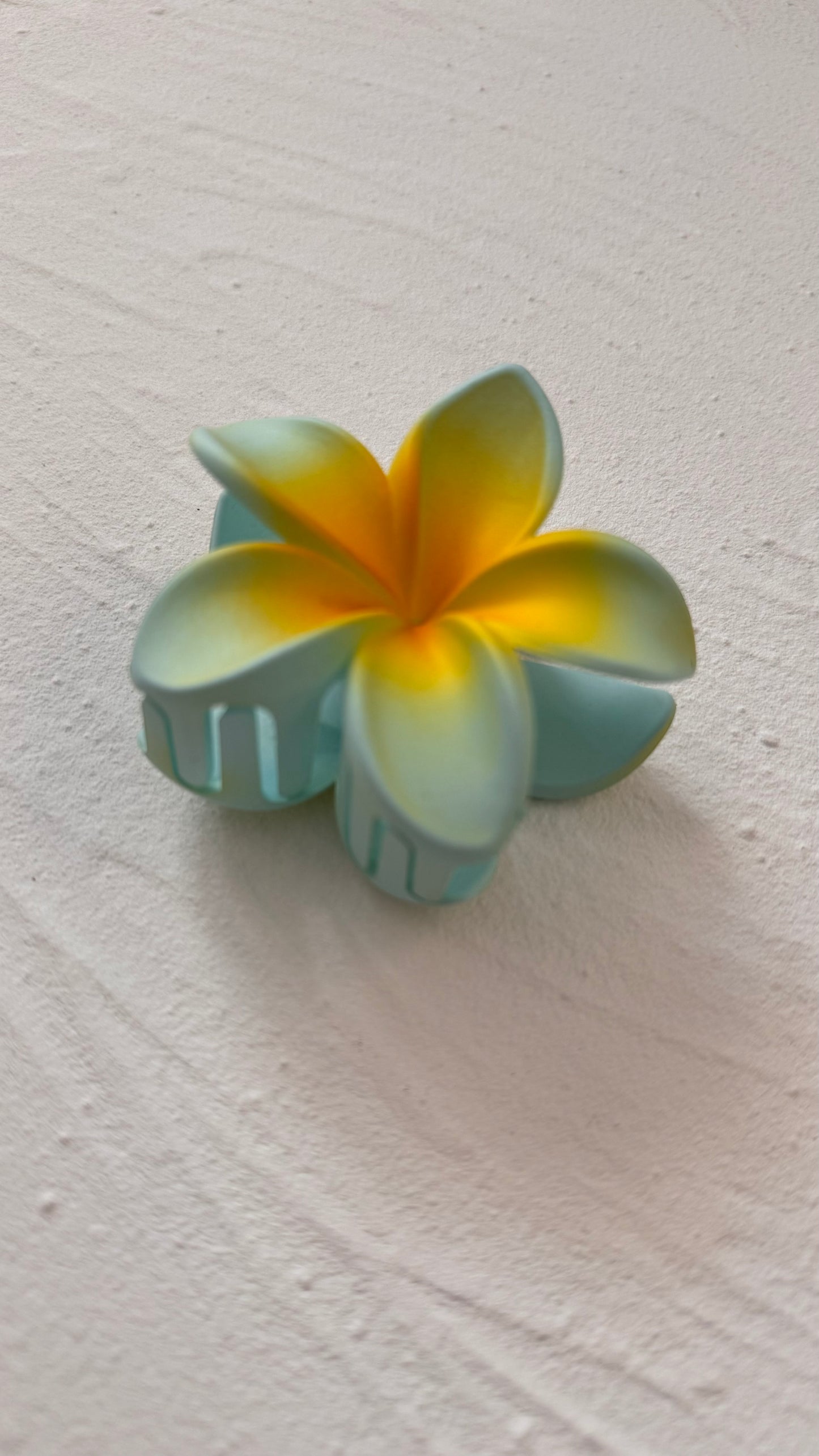 Frosted Aqua Frangipani Clip