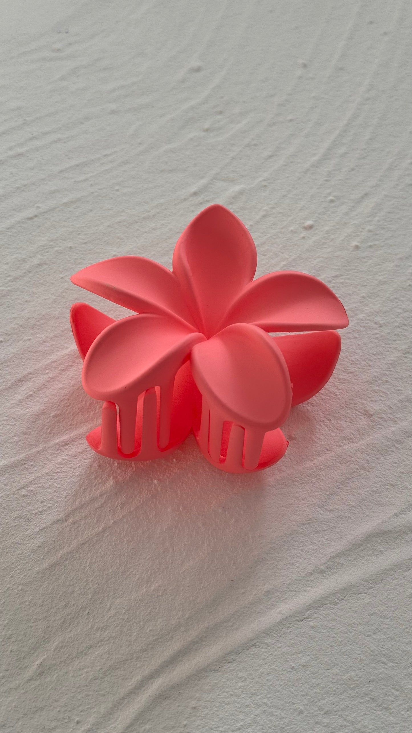 Frangipani Clip Pastel Bubblegum