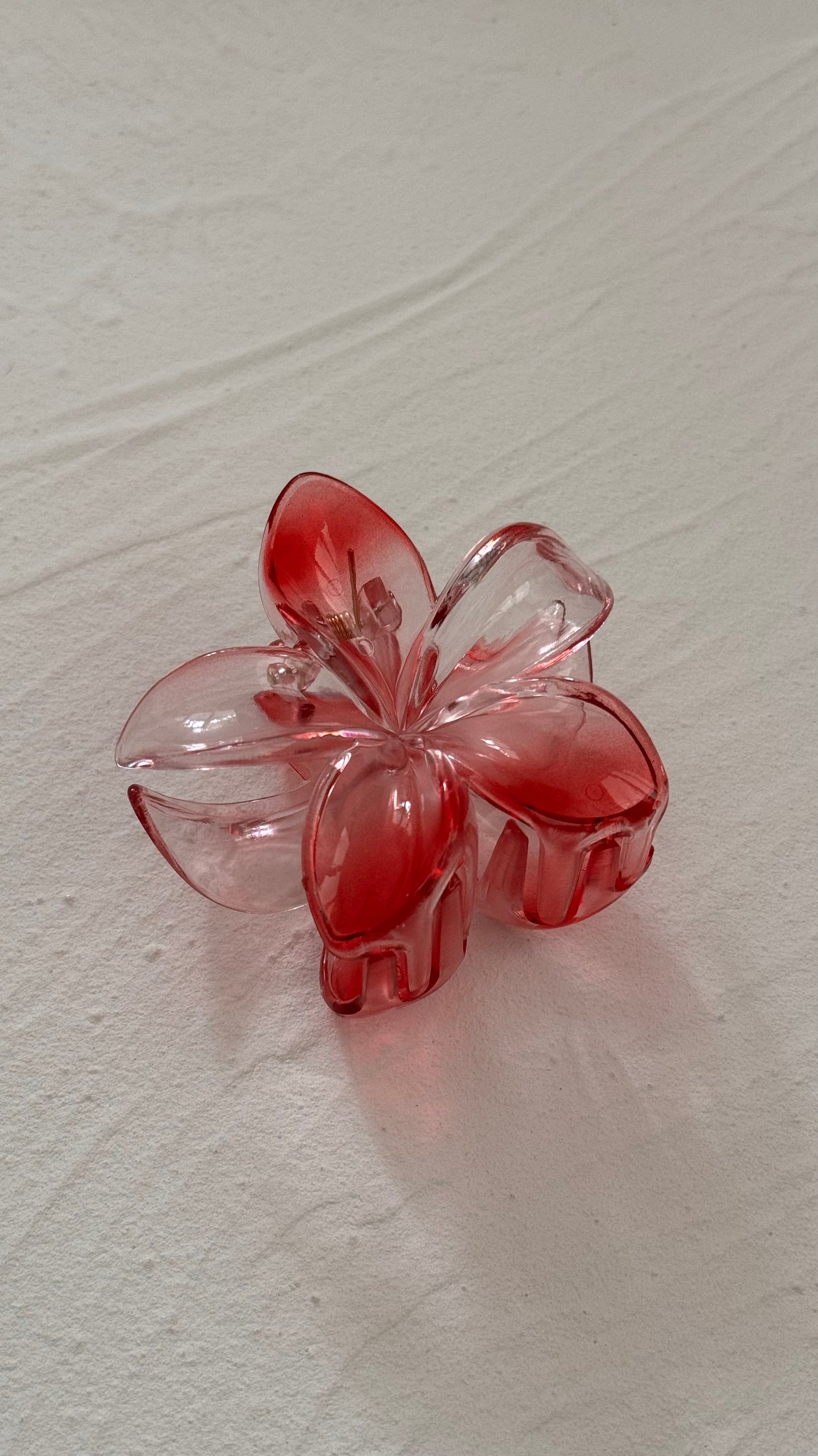 Frangipani Clip Jelly Red