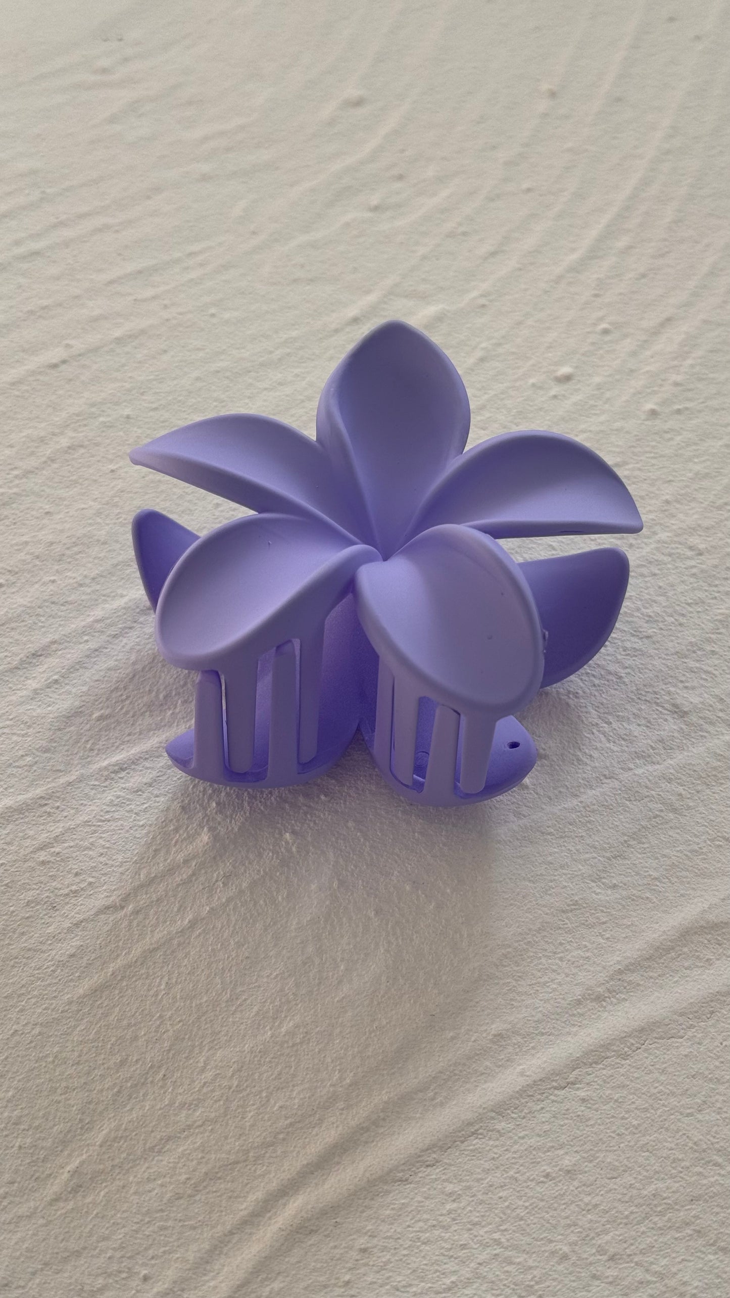 Frangipani Clip Pastel Lavender