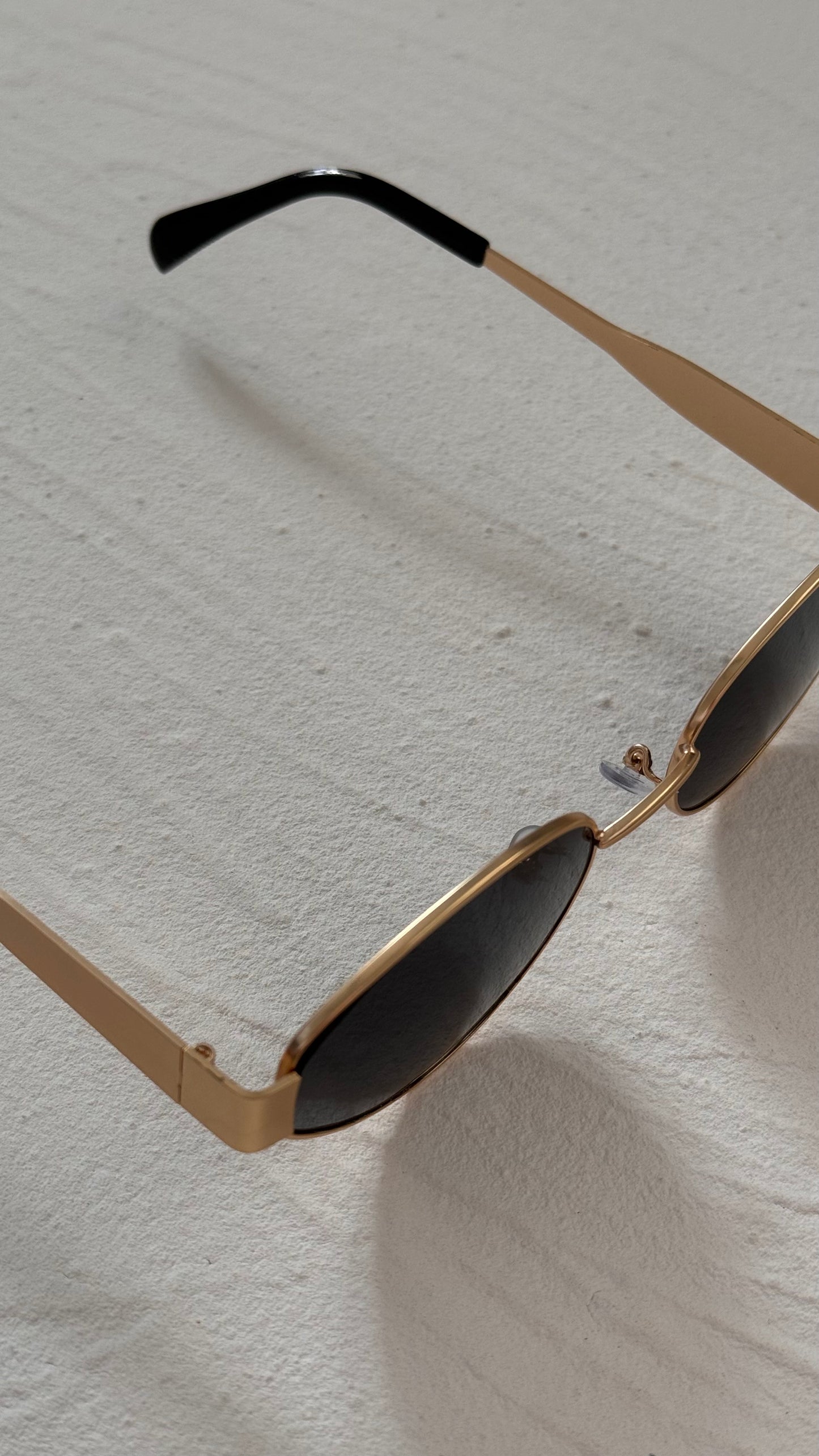 Seaside Sunnies