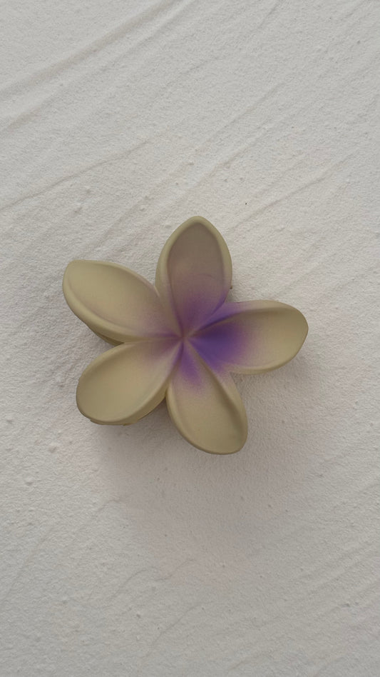 Frangipani Clip Pistachio Lavender Sundae