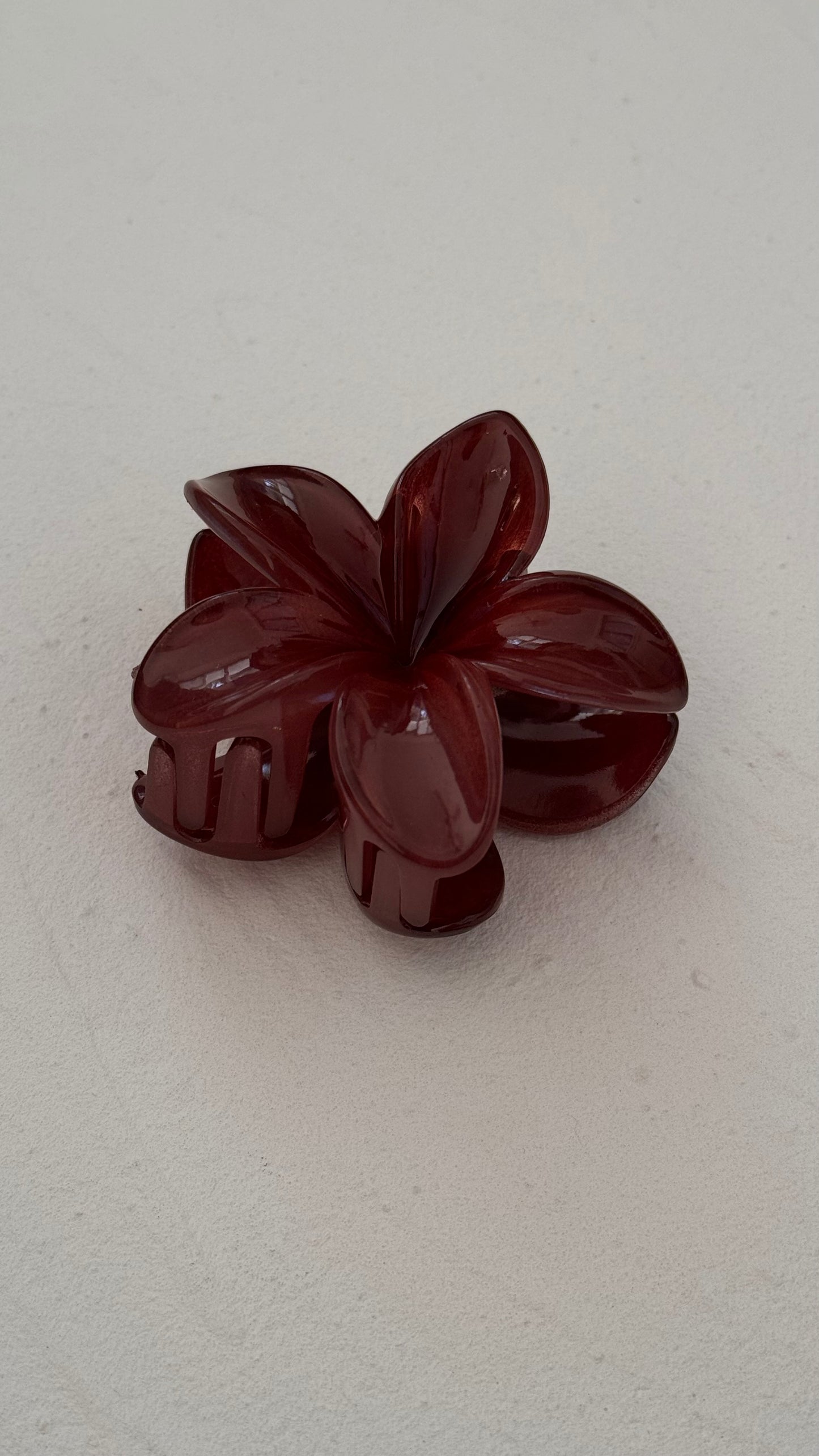 Frangipani Clip Chestnut